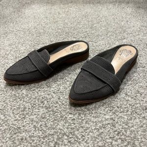 Vince Camuto Kaylana Gray Leather Loafer. Size 4.5/ 34.5